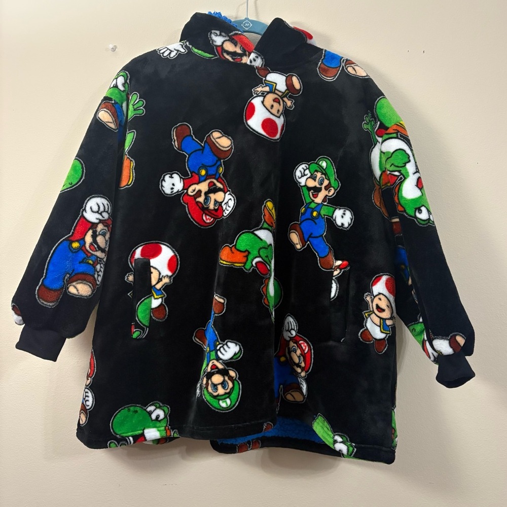 Mario Kids Oversized Hoodie One size black yoshi luigi toad cl